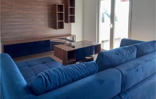 Tinj Maison | Amazing Home In Tinj With Kitchen