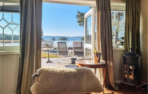 Vargon Maison | Amazing Home In Vänersnäs With Wifi