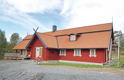 Vastra Nashulta Maison | Amazing home in Vstra Nshulta with 5 Bedrooms, Sauna and WiFi