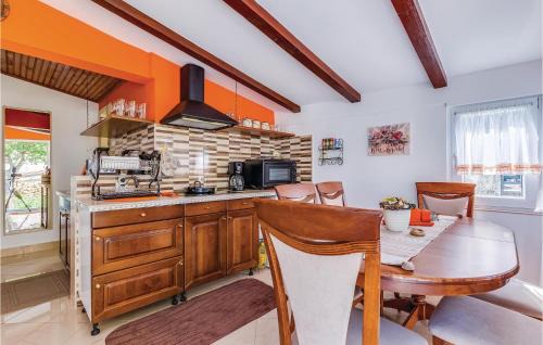 Zlobin Maison | Amazing Home In Zlobin