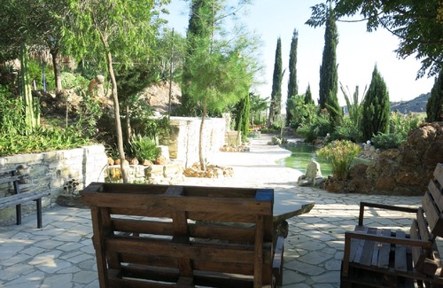 Agia Anna Maison | Incroyable maison avec 100% d'intimité avec un bel aménagement paysager