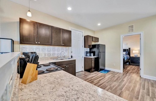 Historic Ybor Maison | Amazing Location A/C & WorkSpace