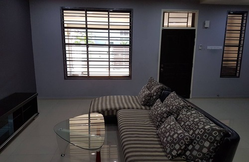 Bandar Baru Permas Jaya Maison | Situation incroyable et le luxe Double Storey Maison
