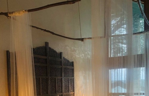Leon Junction Chalet De Ski | Amazing Memories and Views!