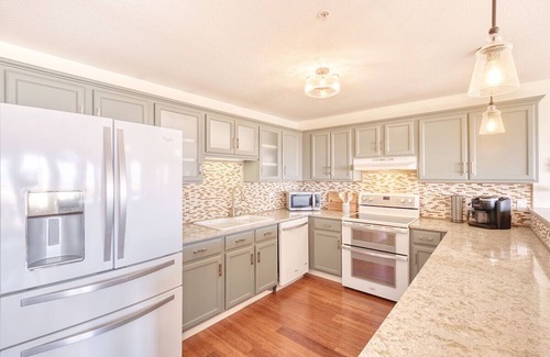 Long Beach Copropriété | AMAZING OCEAN VIEW, Pets Ok, Steps to Town and Beach (StayS)