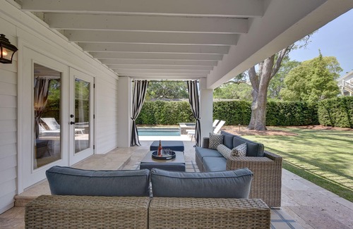 East Beach Maison | Immense piscine privée, bain à remous, vue sur le marais, à quelques pas de la plage, 3 très grands lits