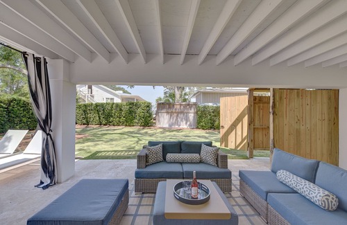 East Beach Maison | Immense piscine privée, bain à remous, vue sur le marais, à quelques pas de la plage, 3 très grands lits