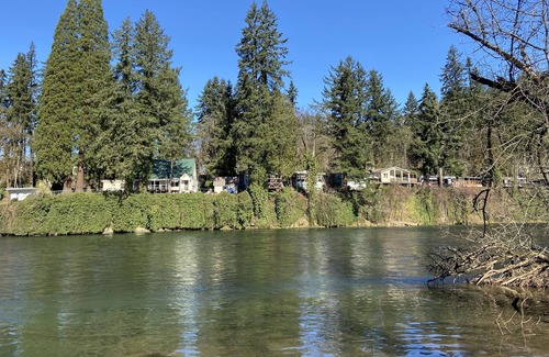 Canemah Maison | Amazing river location