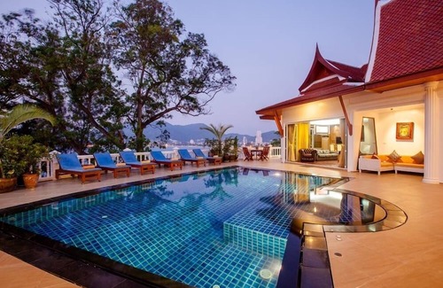 Patong Villa | AMAZING SEA VIEW VILLA REGTUK PATONG !