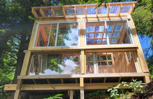 Boonville Cabine | AMAZING TREE HOUSE ON BLACK RIVER NEAR OLD FORGE, NY