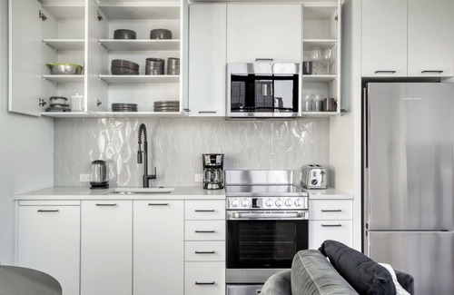 Gallaudet Appartement | Amazing Union Market 1BR w/ Gym & W/D, steps to Metro, by Blueground