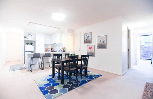 Southbank Appartement | Amazing View 3 BR*2BTH*P APT with balcony and Pool in Heart of Southbank