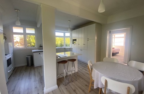 Dunedin Maison | Amazing views! 5 mins to beach