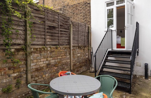 Islington Appartement | Amazingly Beautiful 3 BR Flat For Large Groups