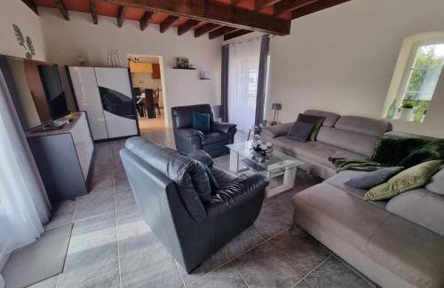 Archigny Maison | Amazonite - 6 à 8 couchages
