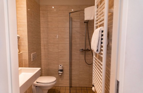 Centrum Hôtel | Ambassador City Centre Hotel