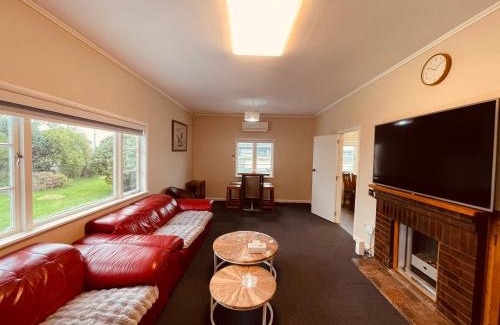 Pukekohe Villa | Amber Hill A