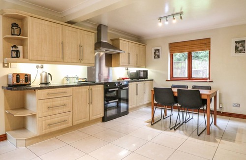 Cottesmore Cottage | Amberleigh, GREETHAM, RUTLAND