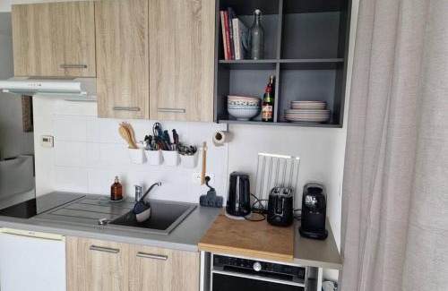 La Rochelle Appartement | Ambre Appart-Wifi-Terrasse-Parking-Terrasse-2 couchages