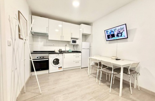 Prosperidad Appartement | AMCH Hospedaje Metro Avenida de America 11
