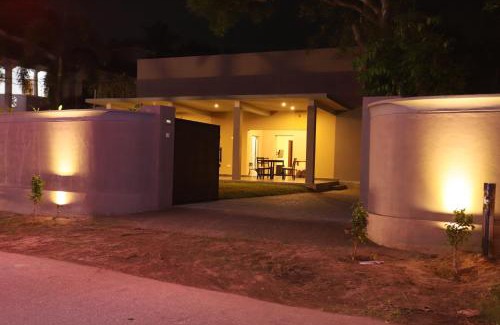 Kochchikade Maison | AMcroos