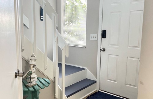 Fernandina Beach Maison | Amelia Island Extended Vacation Rental 1 Block from the Beach!