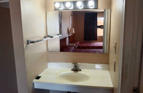North San Antonio - SAT Hôtel | American Motel