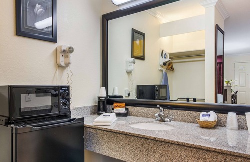 Columbus Hôtel | Americas Best Value Inn Columbus, TX