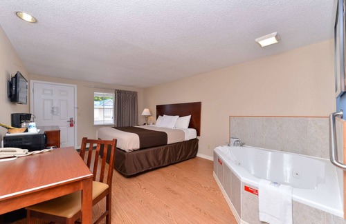 Barton Hôtel | Americas Best Value Inn St. Clairsville Wheeling