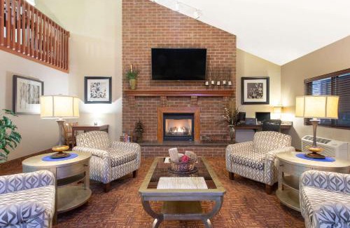 New London Hôtel | AmericInn by Wyndham New London