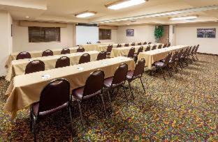 Orange Prairie Hôtel | AmericInn by Wyndham Peoria
