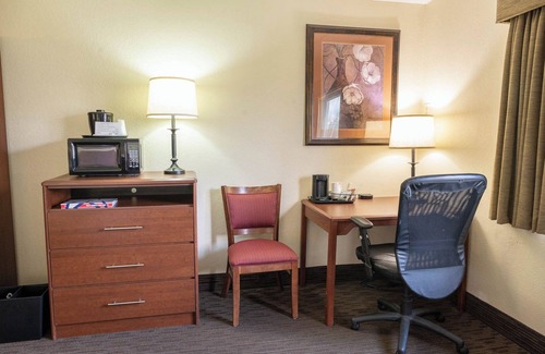 Red Wing Hôtel | AmericInn by Wyndham Red Wing
