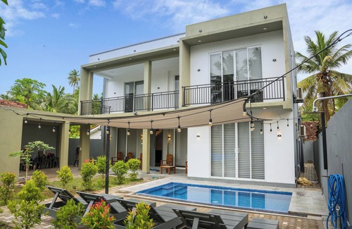 Negombo Maison | Amethyst Brook Villa "Retreat in style". Family-friendly Villa in Negombo