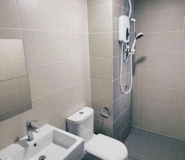 Shah Alam Appartement | Amir Homestay Too Emira