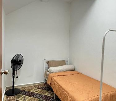 Batu Pahat Maison | Amir Homestay