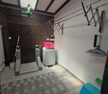 Taman Kota Masai Maison | Ammara Homestay