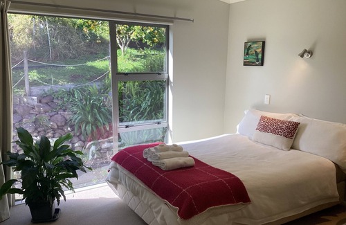 Amodeo Bay Maison | Amodeo Bay Retreat - Nestled in Nature surrounded by Sea, river & mountain views