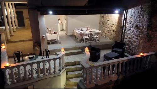 Atessa Maison | Amoenus