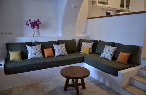 Katapola Maison | Amorgos the olive garden above the sea II