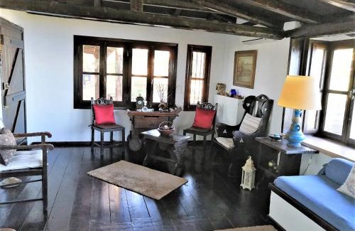 Egira Maison | Ampelos Estate