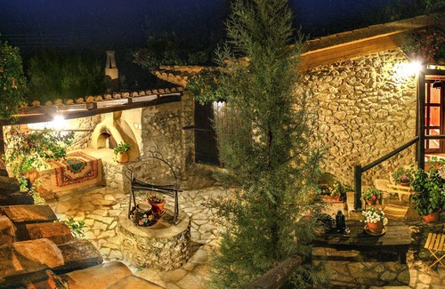 Egira Maison | Ampelos Estate - The Studio