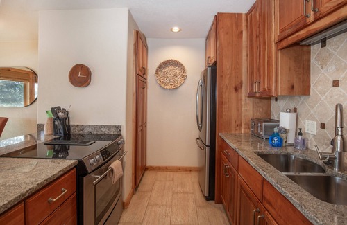 Dillon Copropriété | 5 Ski resorts! Hot tub, Pool, Lake. 3BR