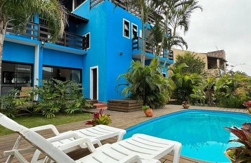 Vila Nova Maison | Ampla Casa com piscina a 100m da Praia da Vila Nova - IMB001