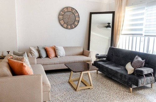 Barranquilla Maison | Ample 3-bedroom house with AC, WiFi in delightful Barranquilla