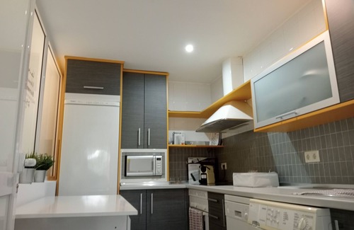 Talavera de la Reina Copropriété | Amplio Alojamiento, Céntrico y Tranquilo, Aire Ac., Wifi, Ascensor, 4 PAX