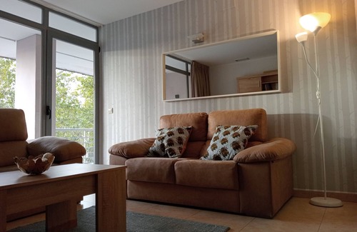 Talavera de la Reina Copropriété | Amplio Alojamiento, Céntrico y Tranquilo, Aire Ac., Wifi, Ascensor, 4 PAX