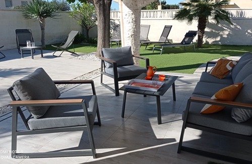L'Ampolla Villa | Villa individuelle, climatisée, piscine chauffée-sécurisée, 5' plage-mer, wifi.