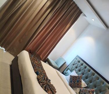 Amritsar Maison | AMRITSAR AVI INN 100 Meter from golden temple