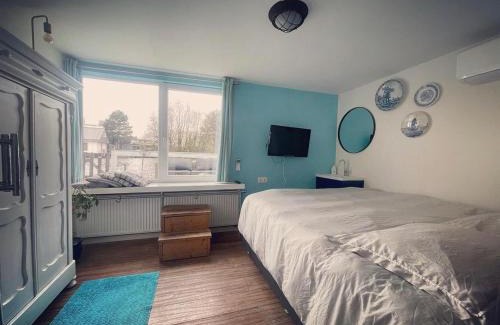 Amsterdam North Lit Et Petit-Déjeuner | Amster Houseboat Bed without Breakfast