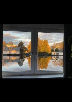 Amsterdam North Lit Et Petit-Déjeuner | Amster Houseboat Bed without Breakfast